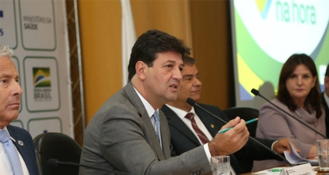FEIRA DE SANTANA: Ministro da Saúde diz que vai levar temas apresentados por Colbert para Comissão Tripartite