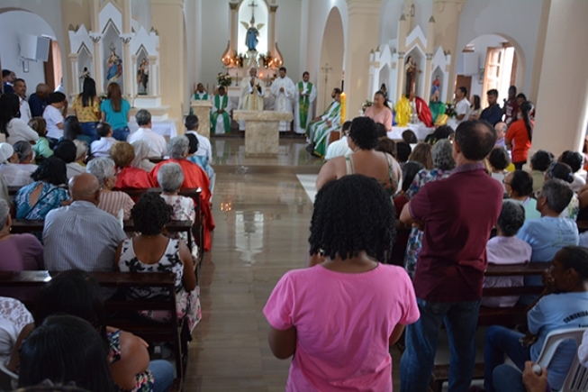 Missa comemora elevação de Tiquaruçu a paróquia