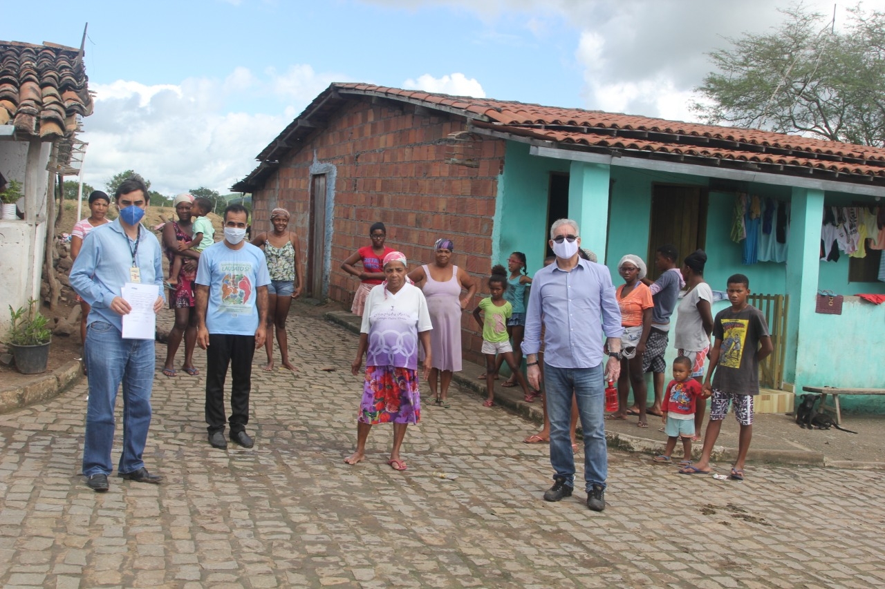 Moradores do povoado 2 é 1, em Jaguara, terão água tratada da Embasa