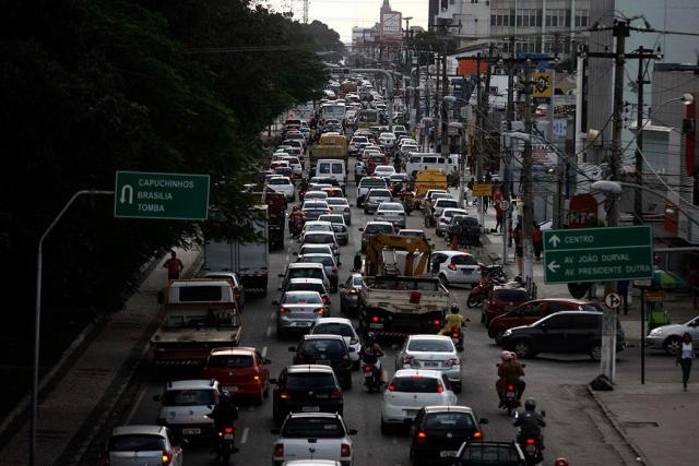 FEIRA DE SANTANA: Problema técnico causa transtornos no trânsito em algumas áreas da cidade, SMT está resolvendo