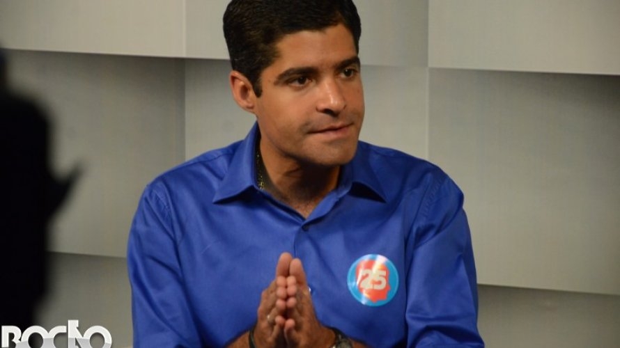 Aliados esperam decisão de Neto para movimentação partidária