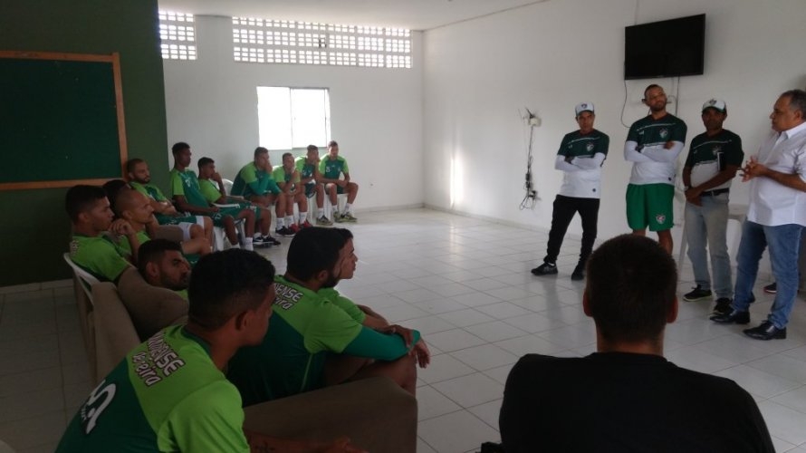 Com 19 atletas, Fluminense de Feira inicia preparação para disputar Série D