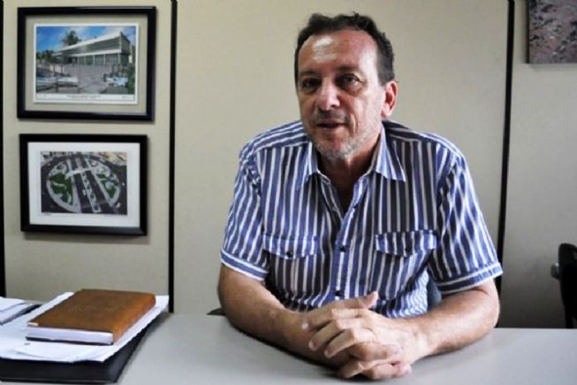 FEIRA DE SANTANA: Arcênio Oliveira substitui Sérgio Carneiro na Secretaria Municipal de Meio Ambiente