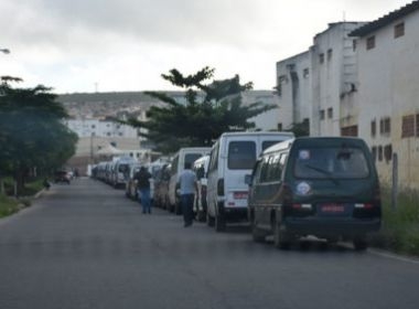 Conquista: Prefeito suspende edital para contratação das vans