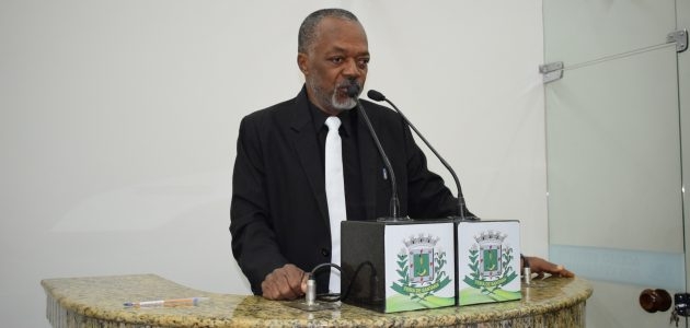 CMFS: “Estão fazendo meia-sola”, acusa João Bililiu