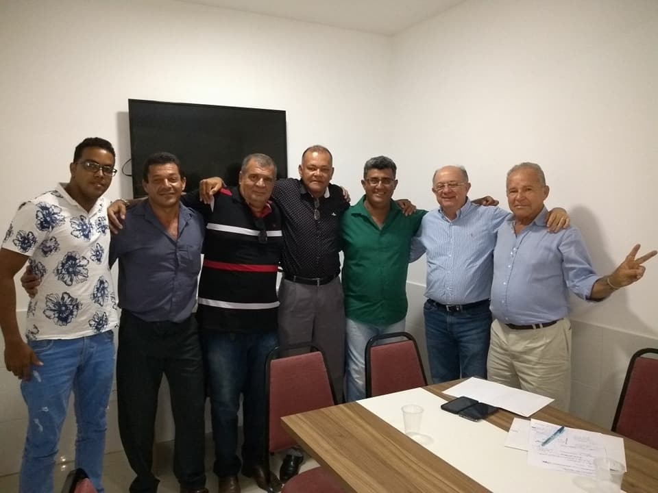 GRUPO POLÍTICO DA CIDADE DE RUY BARBOSA DECLARA APOIO A LULINHA E JOSÉ RONALDO