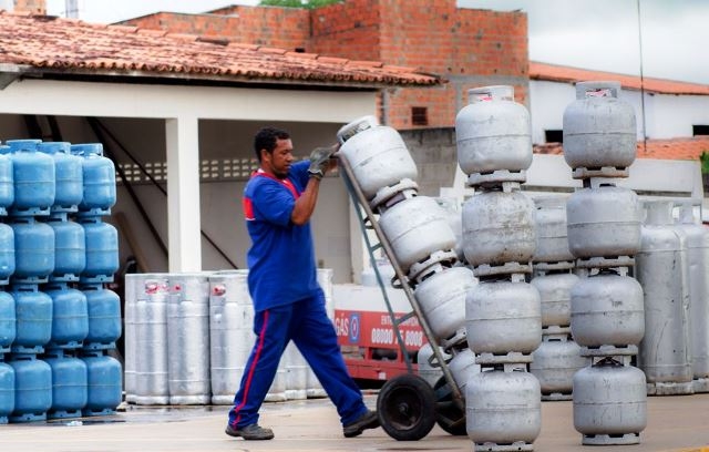 FEIRA DE SANTANA: Abastecimento de gás deve ser normalizado em cerca cinco dias, estima revendedor