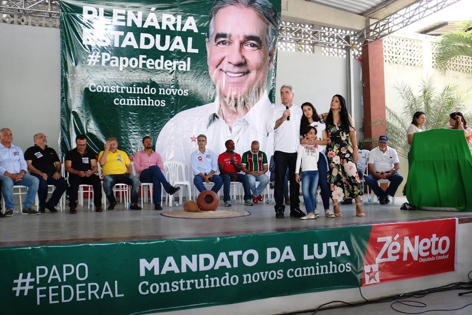 Plenária do Mandato do Deputado Estadual Zé Neto reúne cerca de três mil pessoas de 90 municípios da Bahia para o lançamento da sua pré-candidatura a Deputado Federal