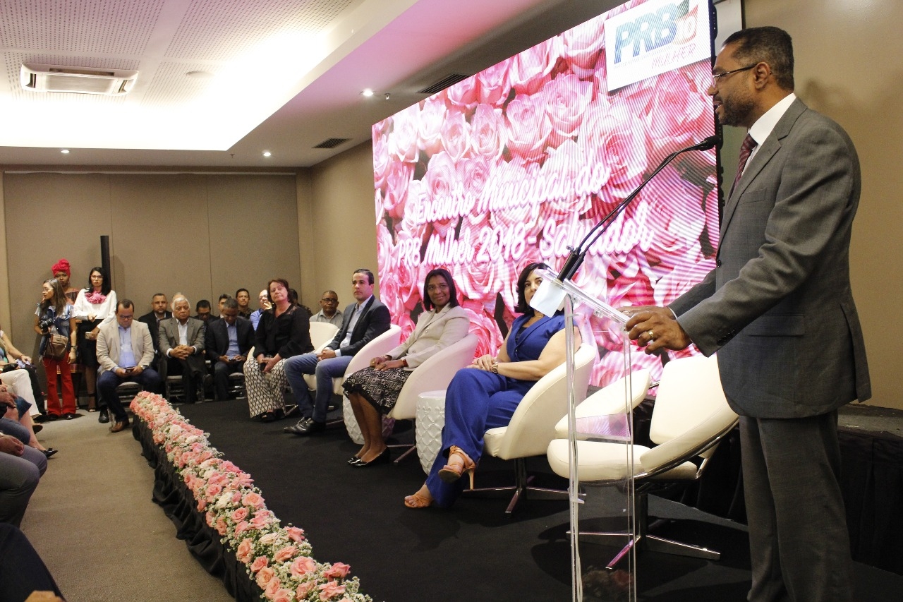 PRB de Salvador empossa Coordenadora do PRB Mulher