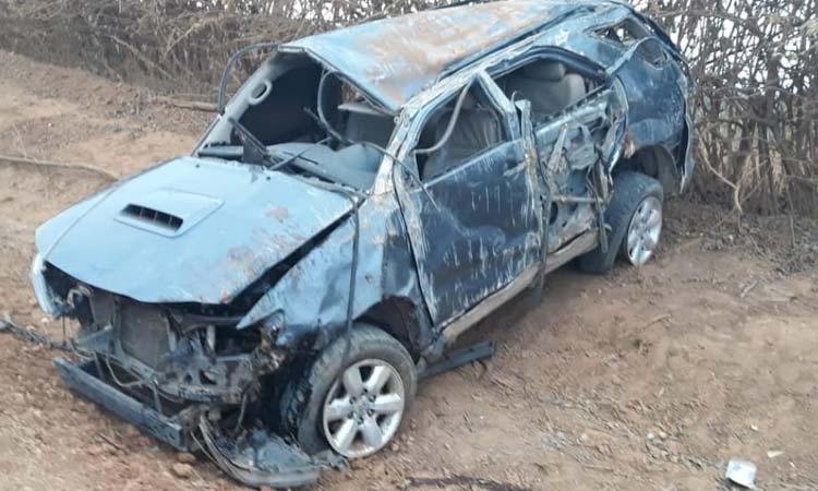 Primas morrem em capotamento de veículo no município de Lapão