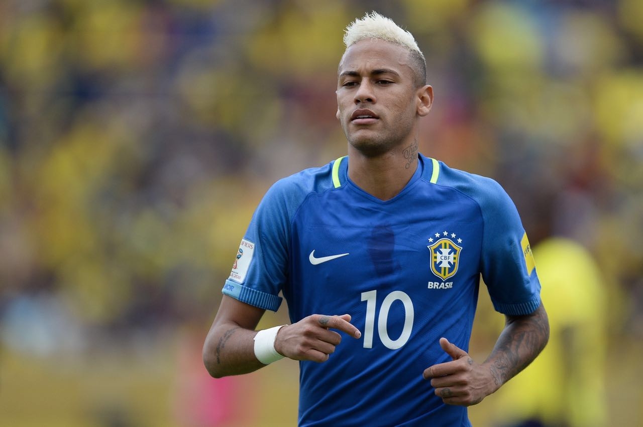 Neymar limita comentários e se blinda na internet durante a Copa na Rússia