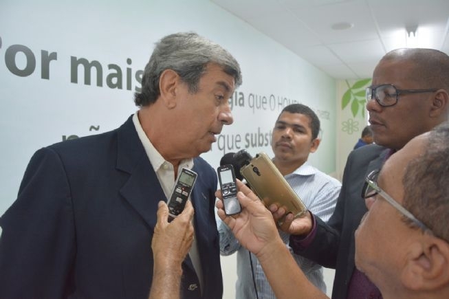 Prefeito Colbert Martins Filho participa da inauguração da nova emergência do HGCA