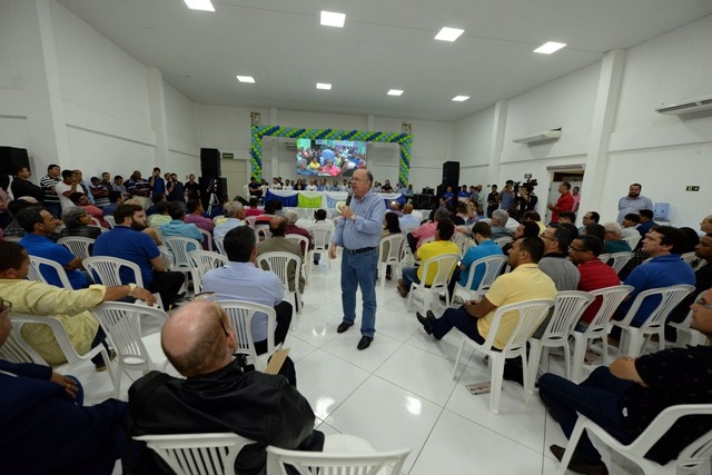 José Ronaldo reúne centenas de lideranças em Encontro do Extremo Sul