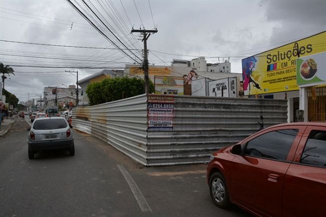 PMFS: Operação para transporte de tampões dos PVs vai alterar trânsito na manhã de sexta-feira