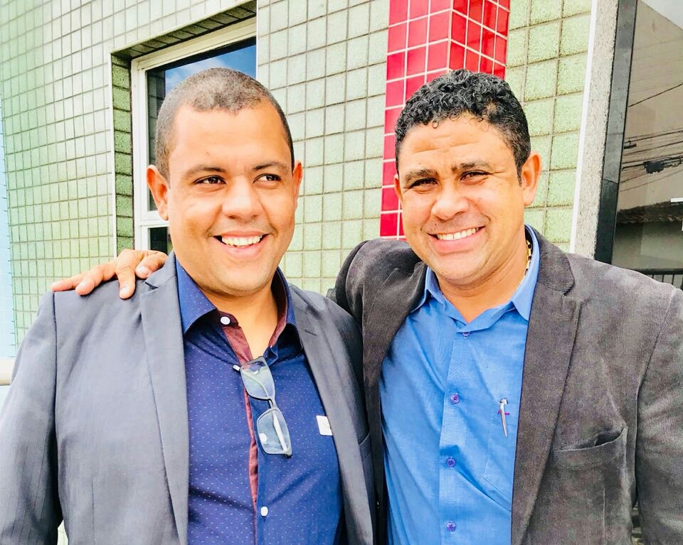 Pastor Tom e Ciano Filho selam aliança e devem conquistar votos evangélicos  