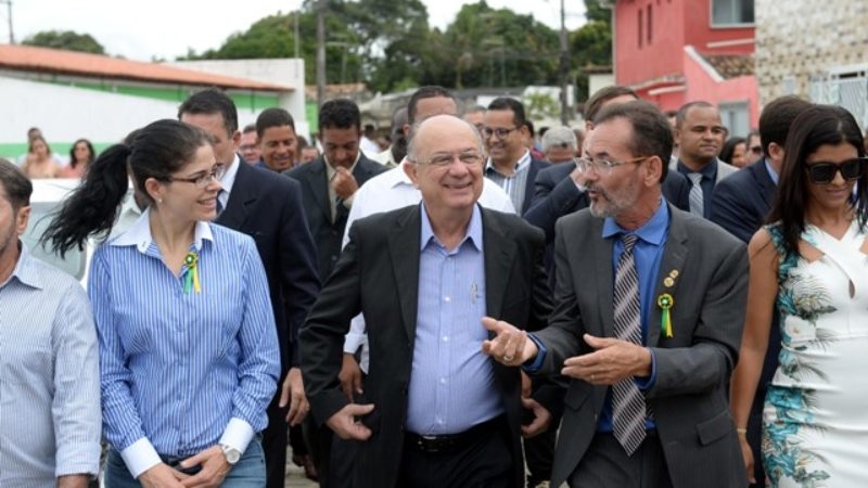 Muritiba: José Ronaldo recebe apoio do prefeito e lideranças da cidade