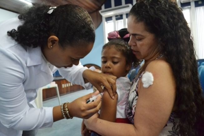 Campanha de vacinação contra sarampo e poliomielite termina sexta-feira