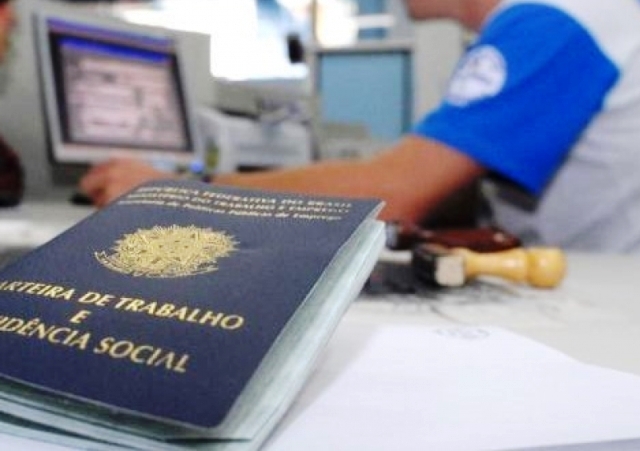Bahia fecha agosto com mais 4.864 vagas de emprego formal