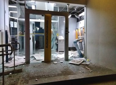 Governador Mangabeira: Grupo armado explode agência do Banco do Brasil