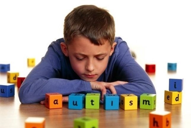 PMFS: Lei que garante atendimento prioritário para criança autista é apresentada 