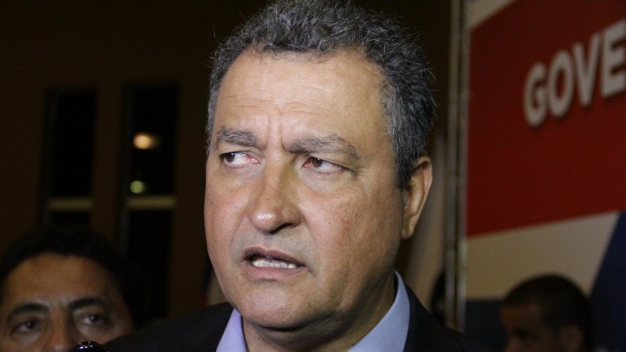 Governador admite que Carlos Geilson pode compor sua equipe na nova gestão