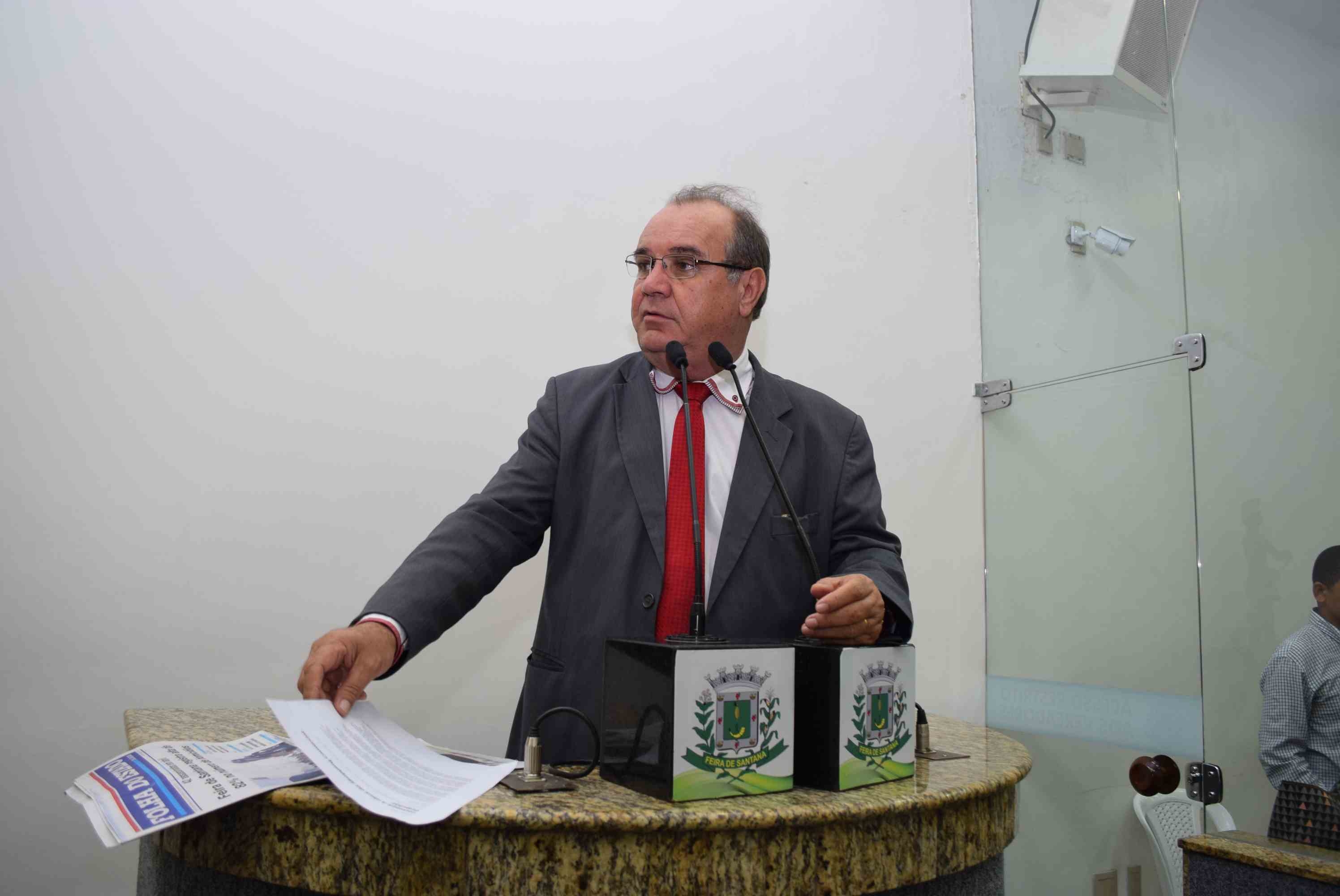 CMFS: José Carneiro solicita revisão da rede de energia elétrica em rua do povoado de Pé de Serra