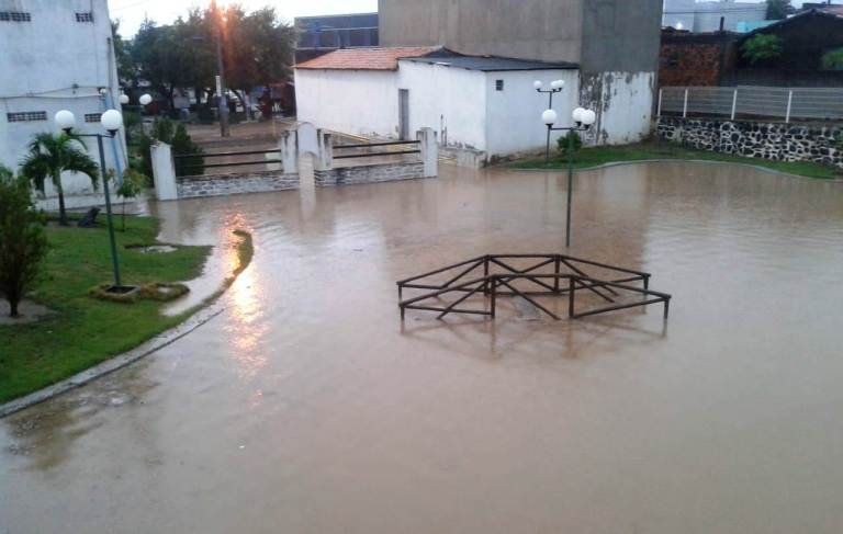 Último domingo de novembro foi marcado por forte temporal em Biritinga