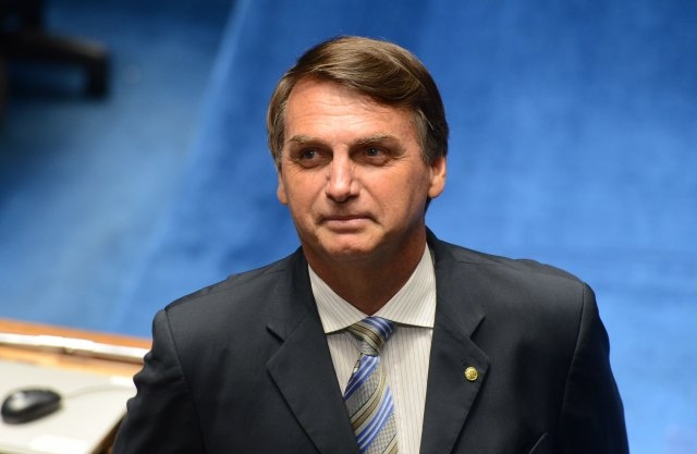 75% dos brasileiros dizem que governo Bolsonaro está no caminho certo, informa pesquisa da CNI