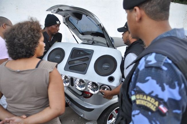 FEIRA DE SANTANA: Operações contra poluição sonora resultaram em 682 notificações em 2018