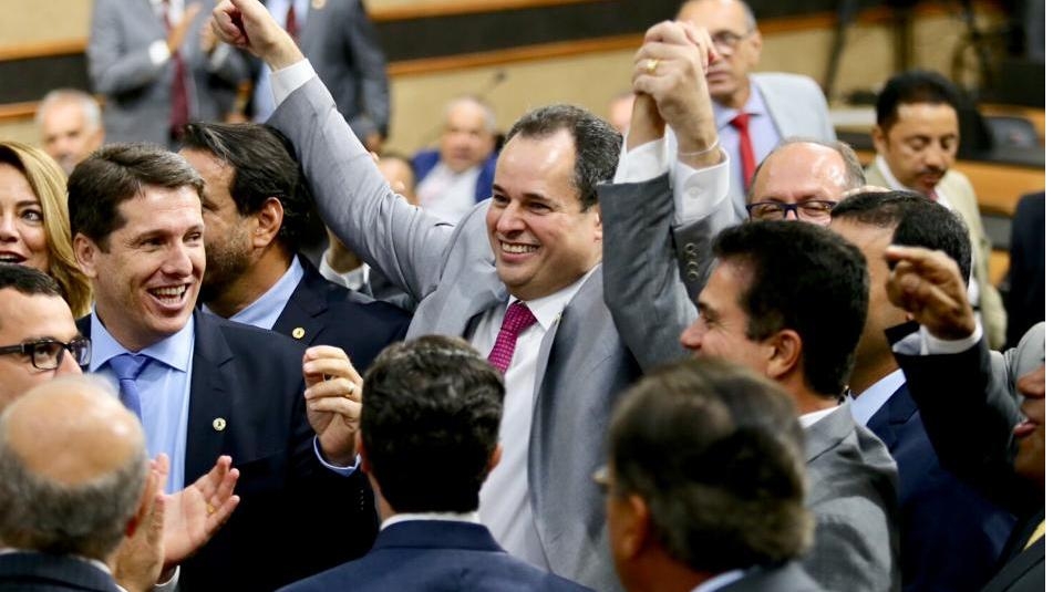 DEPUTADO NELSON LEAL É O NOVO PRESIDENTE DA ALBA 