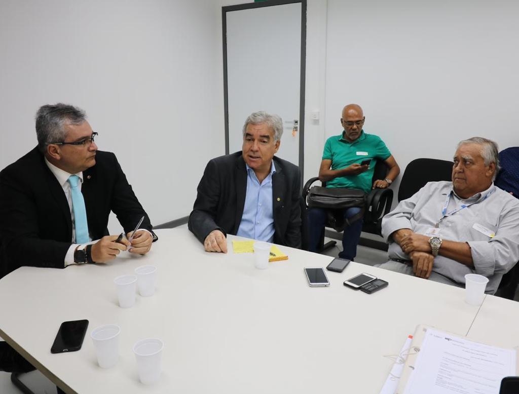 Crescimento de notificações de dengue em Feira de Santana é tema de reunião no Ministério Público