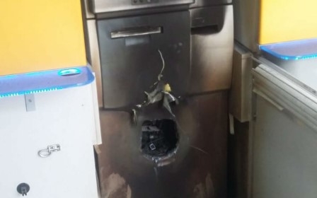 Agência bancária é assaltada e suspeitos usam maçarico para abrir caixas eletrônicos em Nazaré