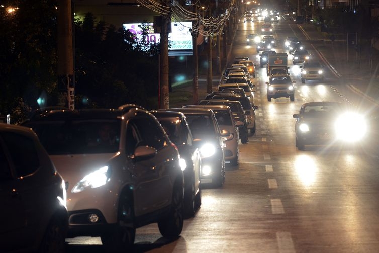 Greve dos caminhoneiros: postos têm capacidade para abastecer apenas por 3 ou 4 dias