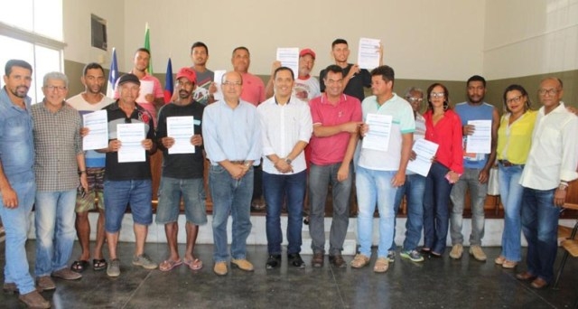 Piscicultores de Itaetê recebem R$ 200 mil em linha de crédito