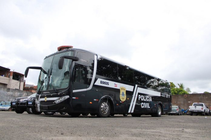 População de Camaçari pode registrar ocorrências em SAC em ônibus da Polícia Civil em Camaçari