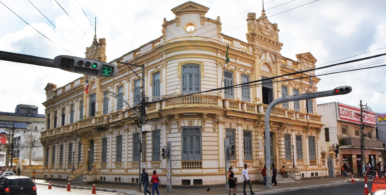 Prefeitura decreta expediente especial e ponto facultativo para o Carnaval