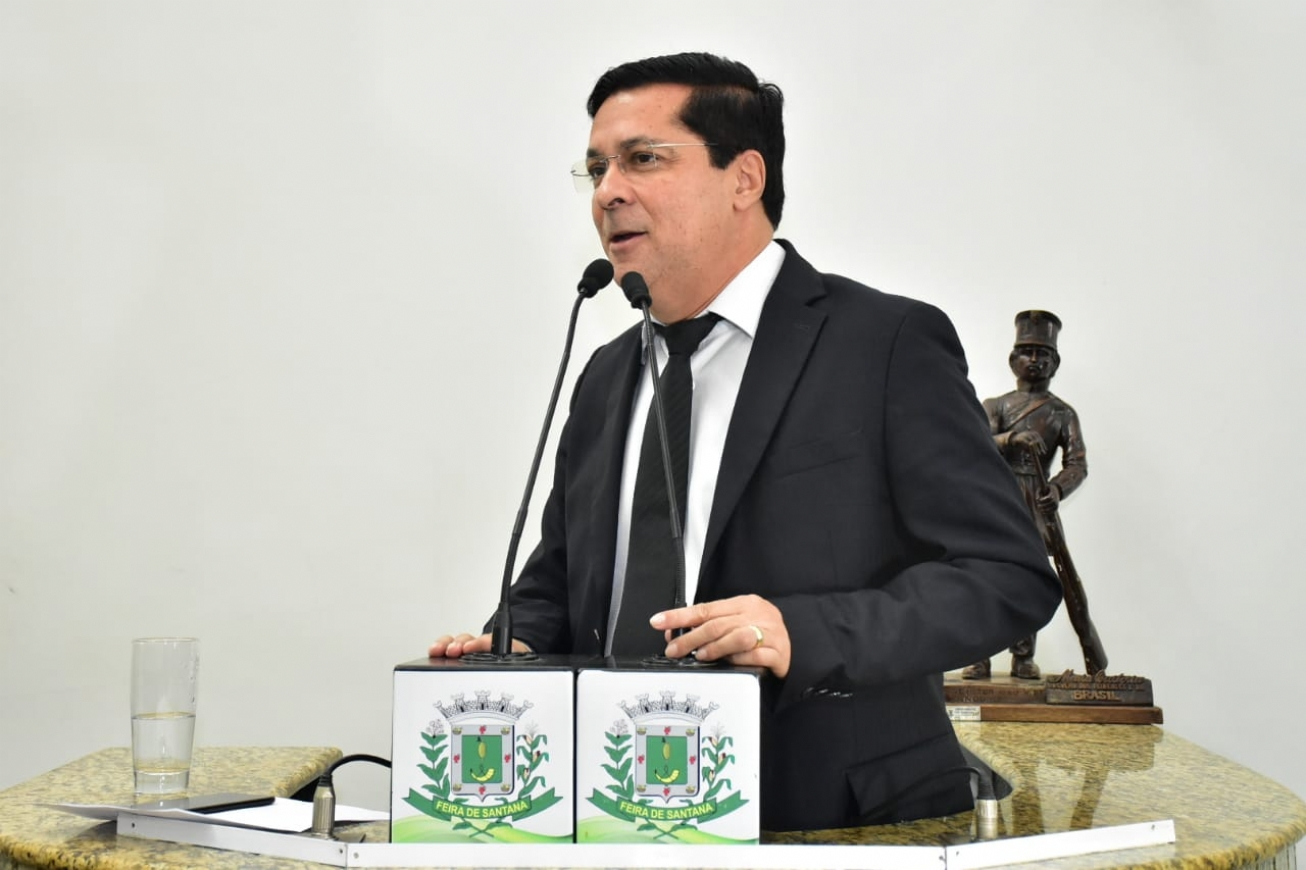 FEIRA DE SANTANA: Presidente questiona disparidade de valores destinados a setores da administração na LOA