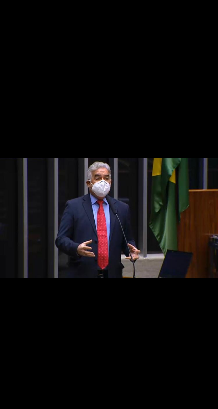 'Privatização dos Correios é crime contra a soberania nacional e vai na contramão de países modernos', afirma Zé Neto