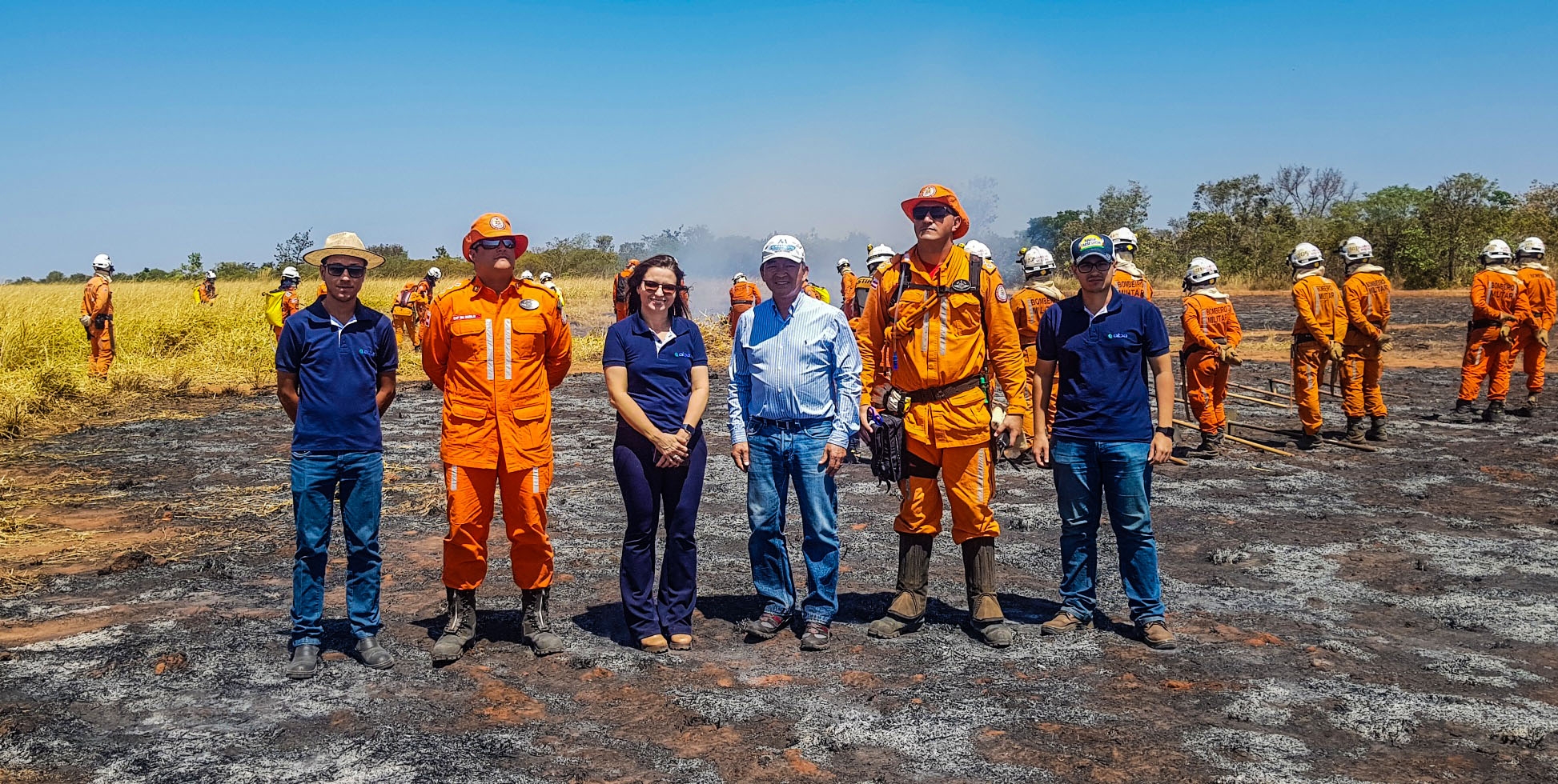 Produtores rurais baianos se unem ao Corpo de Bombeiros para combater queimadas