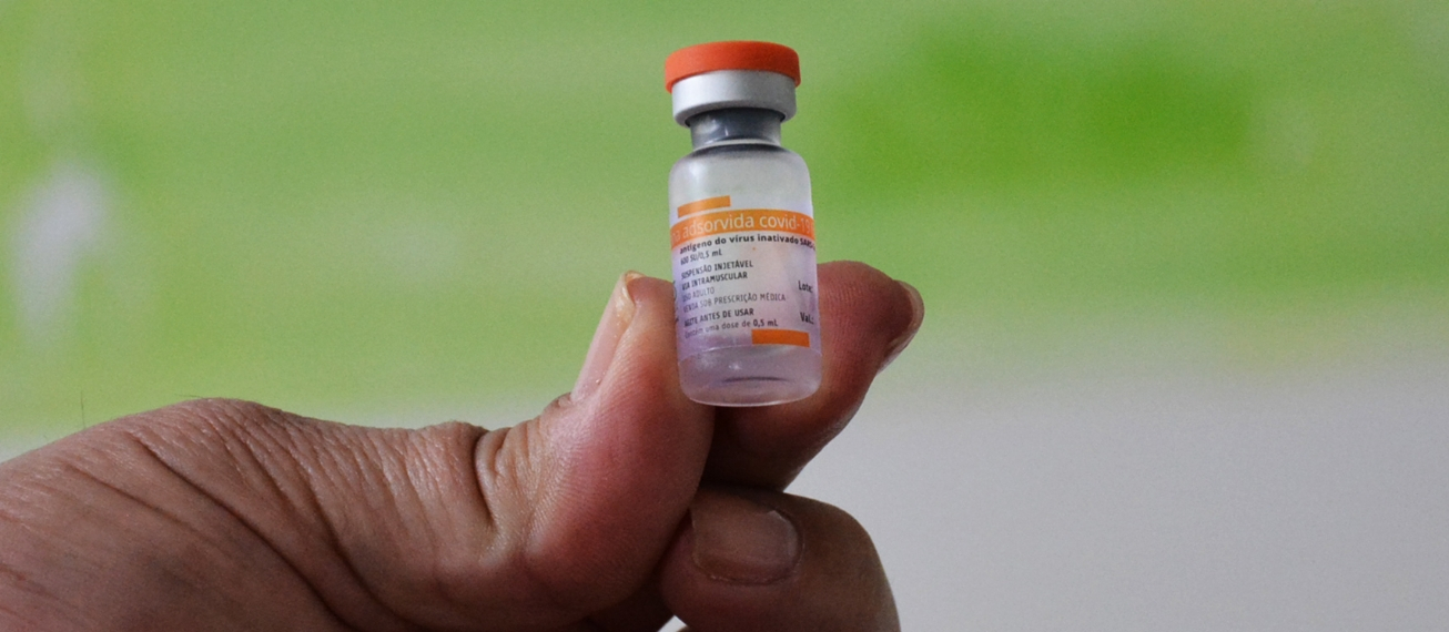 Retenção de doses da Coronavac pela Anvisa não prejudica vacinação
