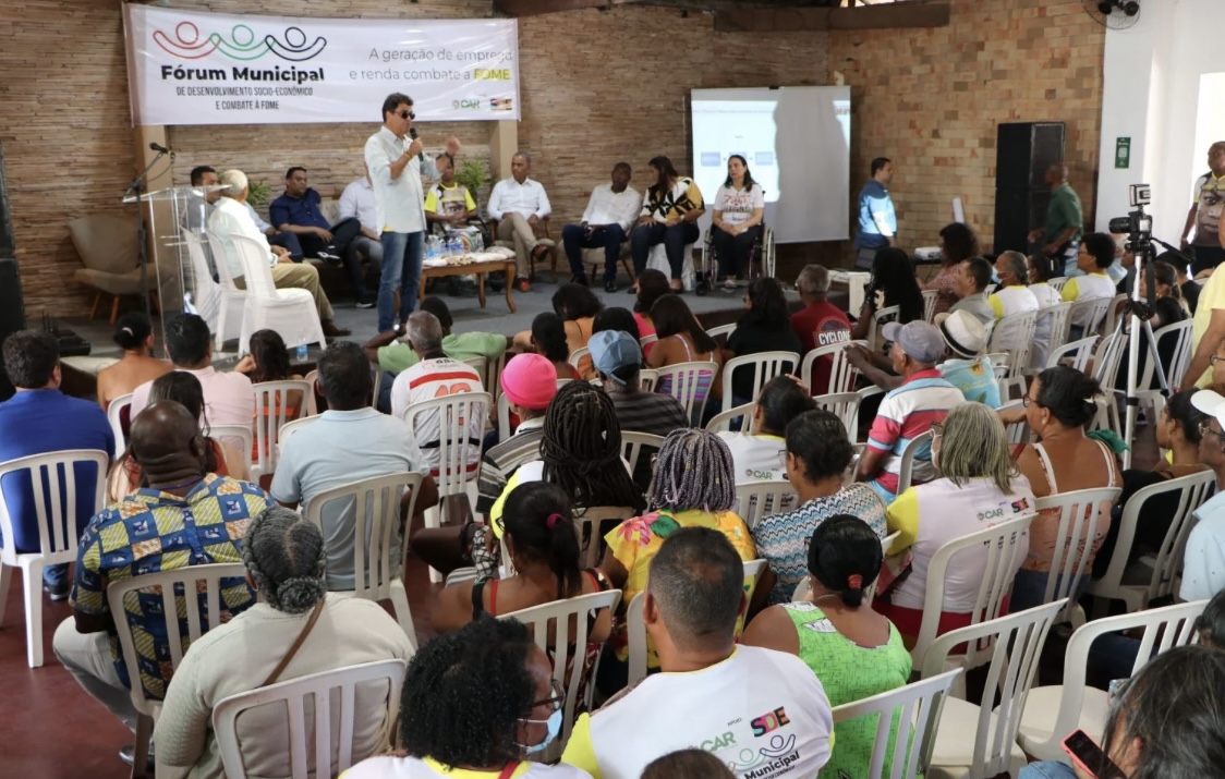 SDE estreita diálogo sobre o desenvolvimento socioeconômico de Maragogipe
