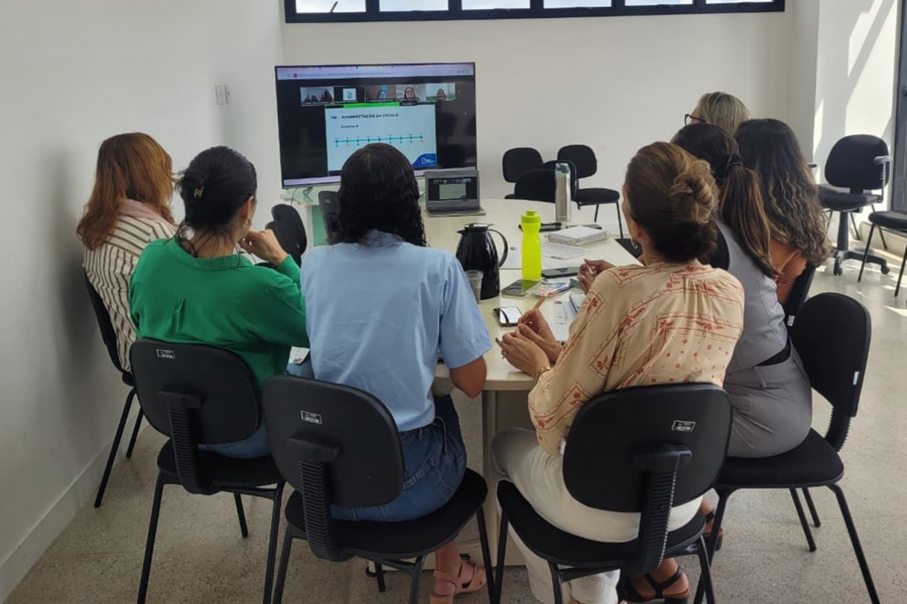 Secretaria de Educação participa de mais um encontro formativo com foco nas avaliações externas