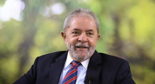 Segunda Turma do STF decide manter Lula preso enquanto não analisar suspeição de Moro