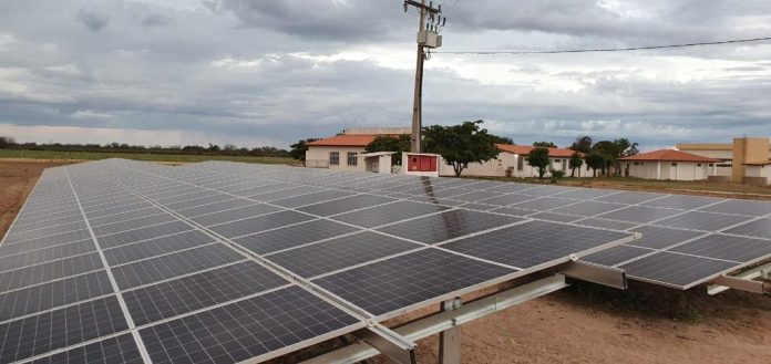 Usina solar é inaugurada na Fazenda Escola Modelo, no município de Barra