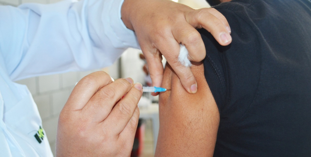 Vacina contra a Covid-19 na UBS Cassa neste sábado