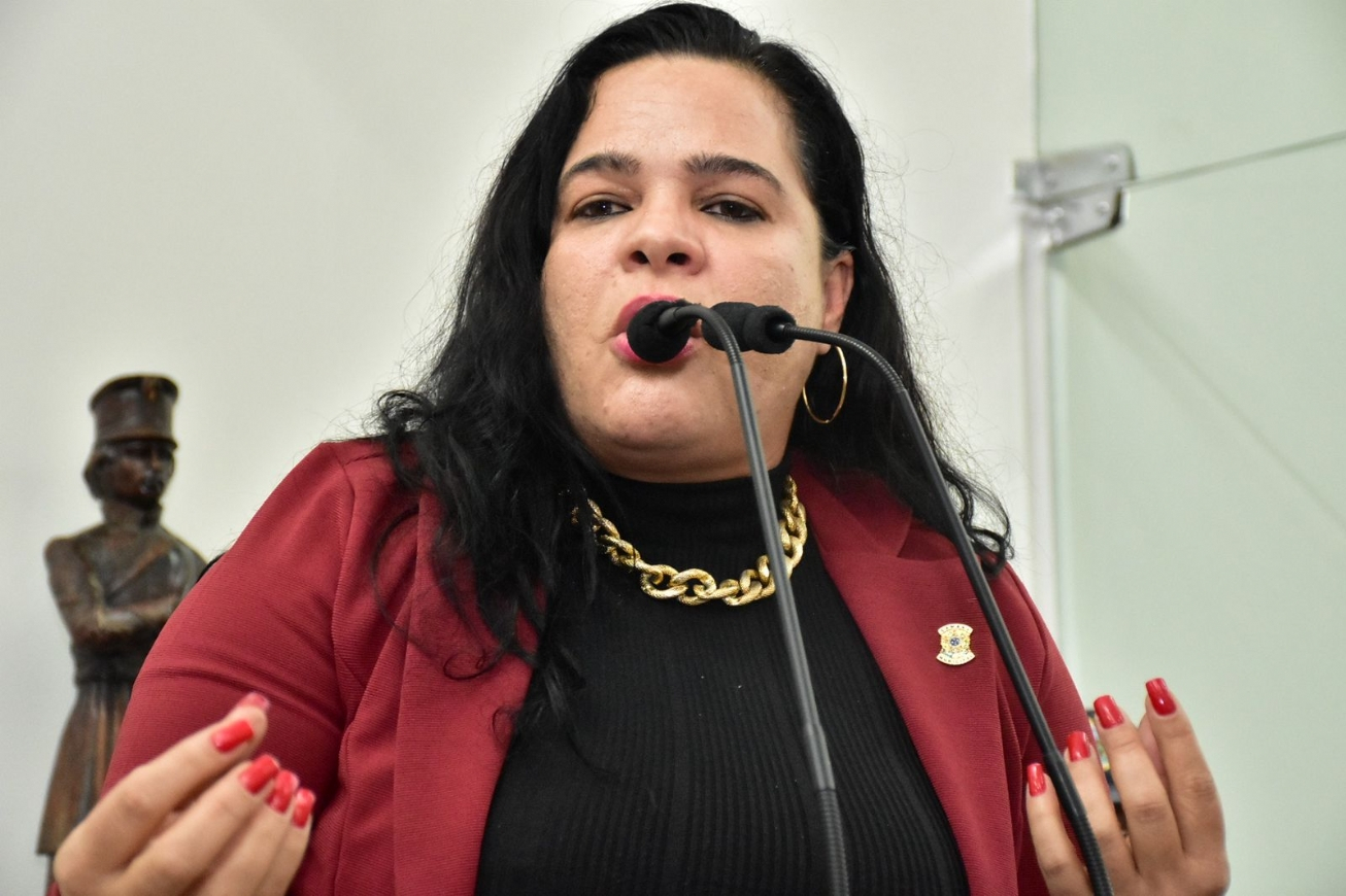 Vereadora de Feira representa a Bahia em premiação da Enfermagem
